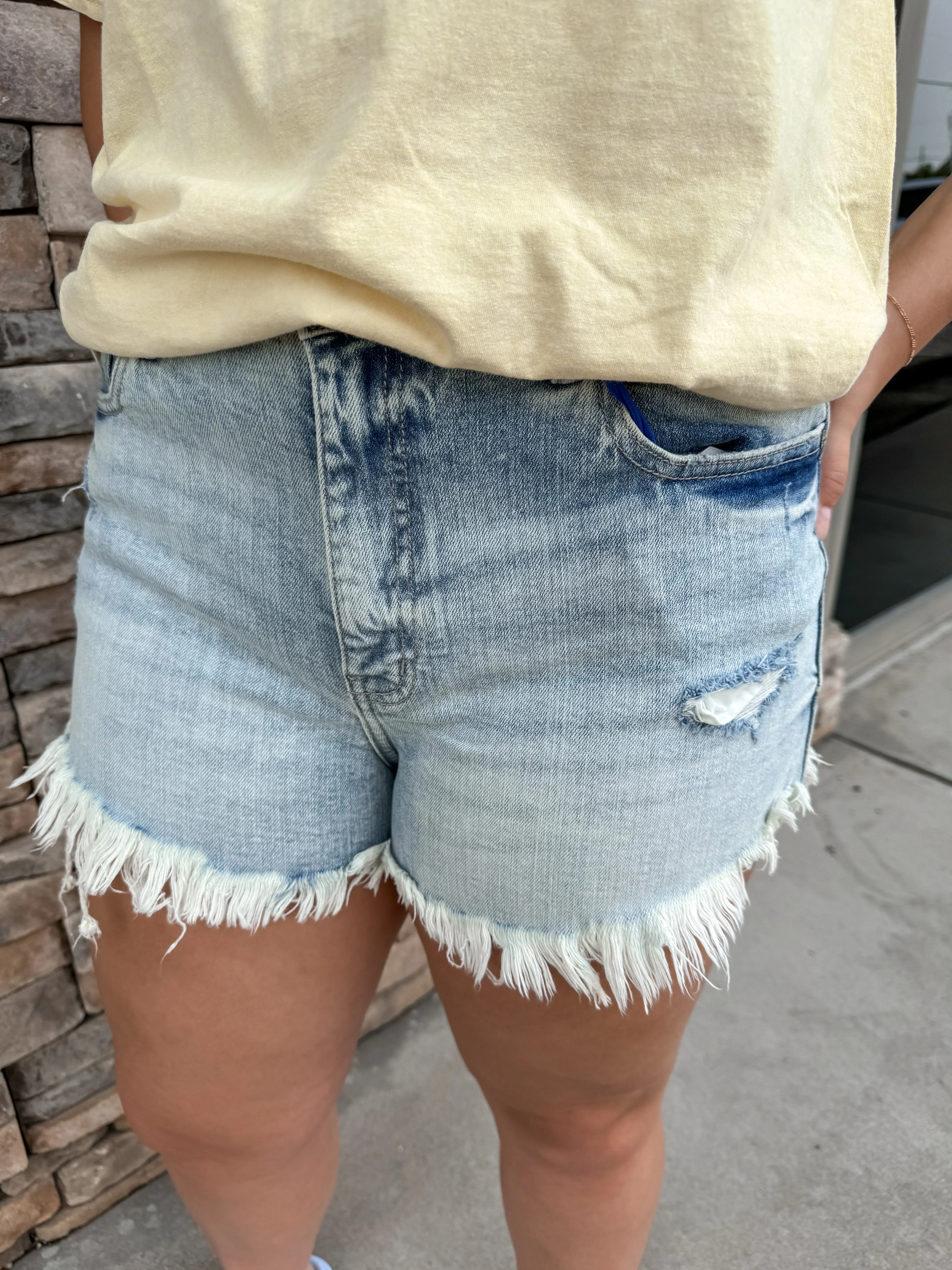 LuLu Highrise Cut Off Shorts